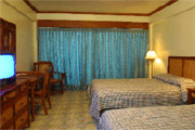Hotelview: Waling Waling Beach Hotel