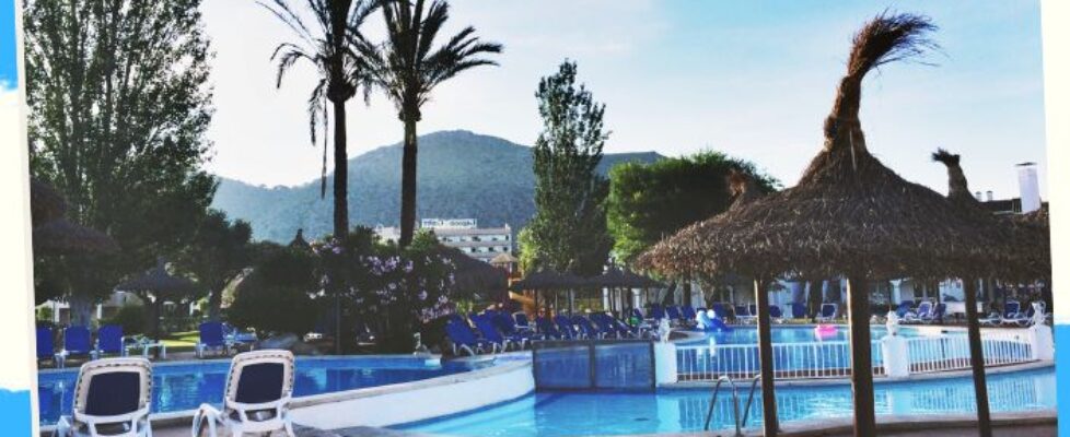 Family-Friendly Resorts 25
